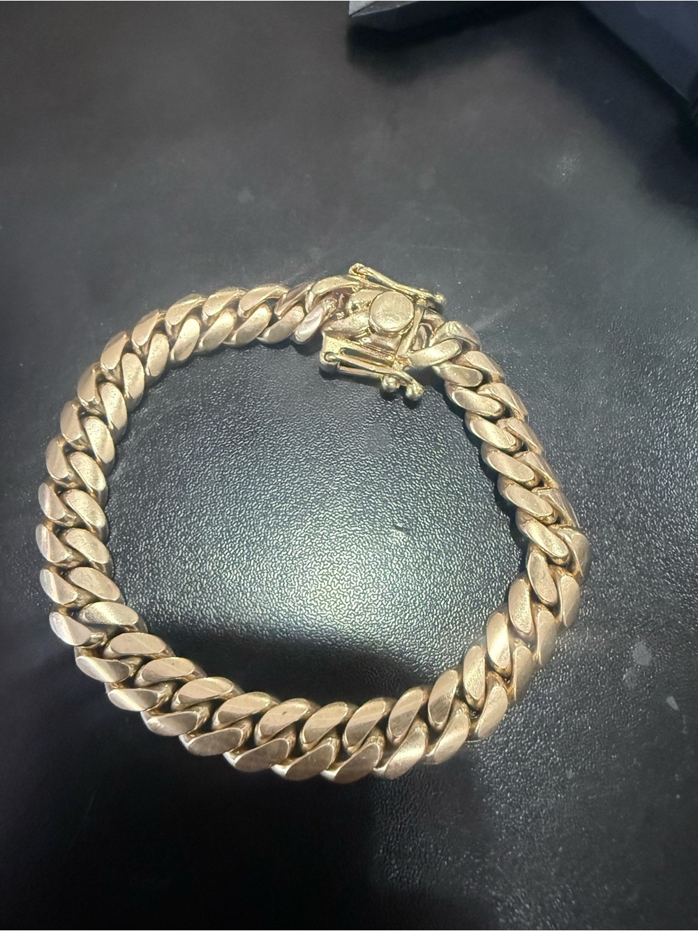 10k gold Miami cuban link chain “7.5 inches 9mm 36.6 grams